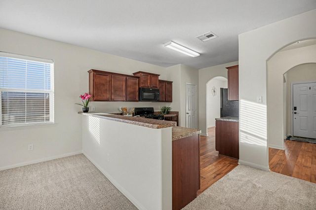 805 Seadrift Court, La Marque, TX 77568