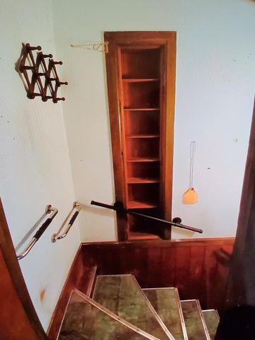 2853 Howard Street, Lake Station, IN 46405