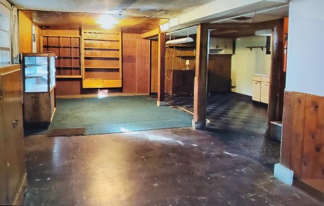 2853 Howard Street, Lake Station, IN 46405