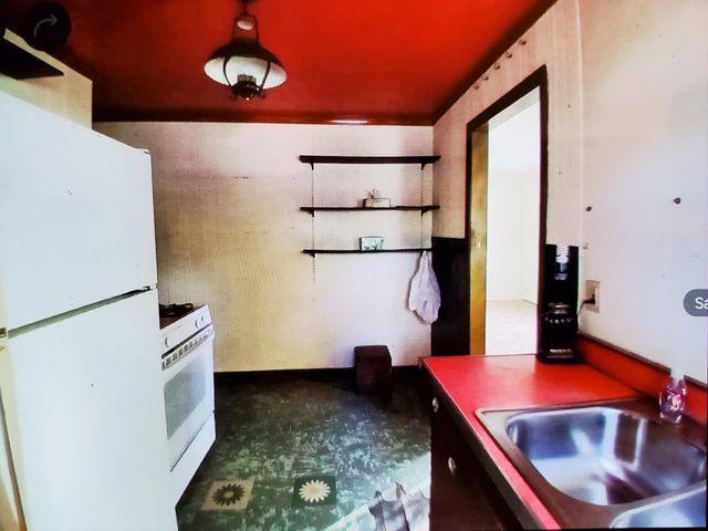 2853 Howard Street, Lake Station, IN 46405