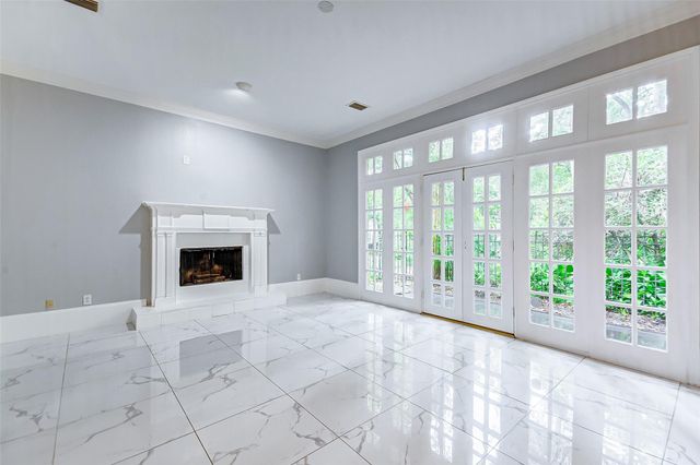 201 Vanderpool Lane 94, Houston, TX 77024