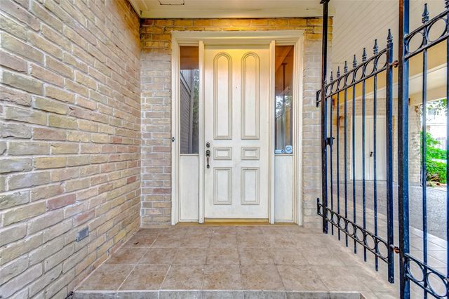 201 Vanderpool Lane 94, Houston, TX 77024