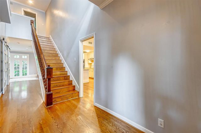 201 Vanderpool Lane 94, Houston, TX 77024