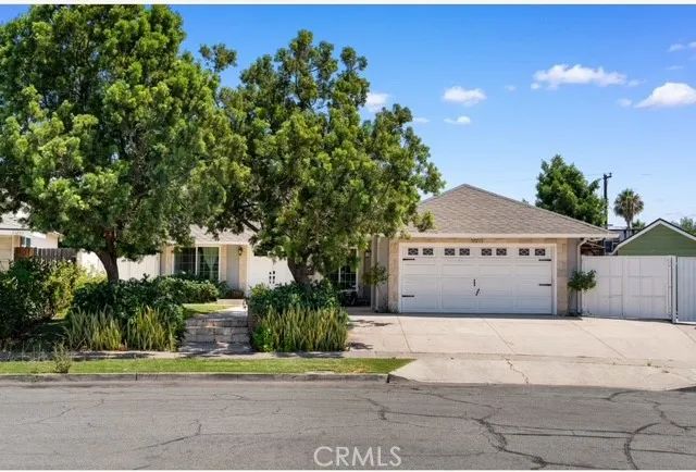 24252 Palmek Circle, Lake Forest, CA 92630