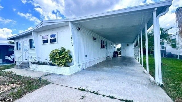 5664 Captain John Smith LOOP, North Fort Myers, FL 33917
