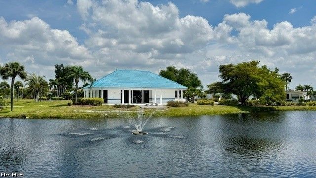 5664 Captain John Smith LOOP, North Fort Myers, FL 33917