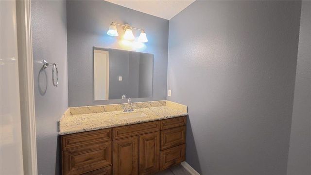 2843 Oakland Brook Street, Houston, TX 77038