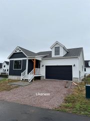 73 Liberty Lane, South Burlington, VT 05403