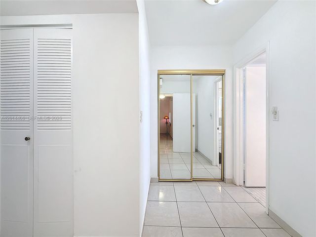 1401 NE Miami Gardens Drive 286, Miami, FL 33179