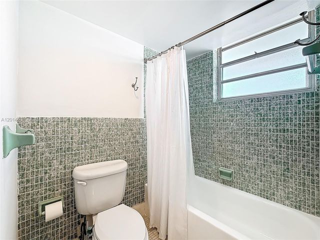 1401 NE Miami Gardens Drive 286, Miami, FL 33179