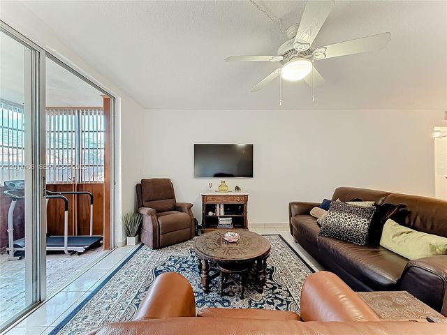 1401 NE Miami Gardens Drive 286, Miami, FL 33179