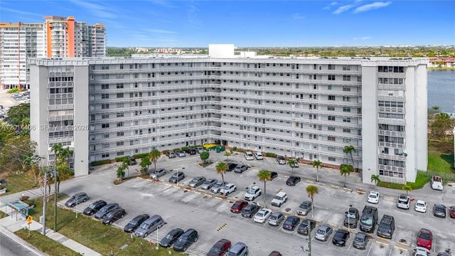 1401 NE Miami Gardens Drive 286, Miami, FL 33179