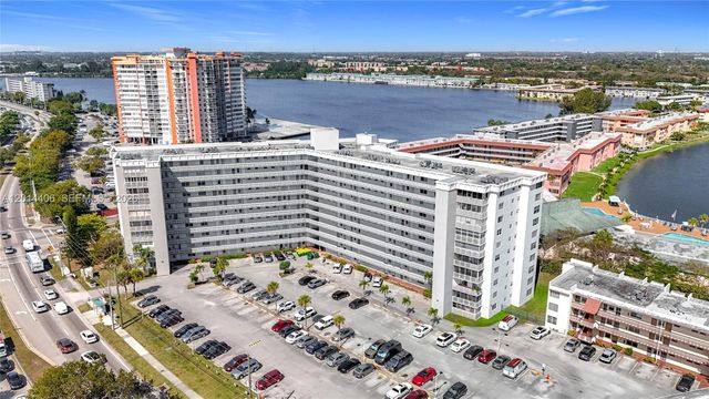 1401 NE Miami Gardens Drive 286, Miami, FL 33179