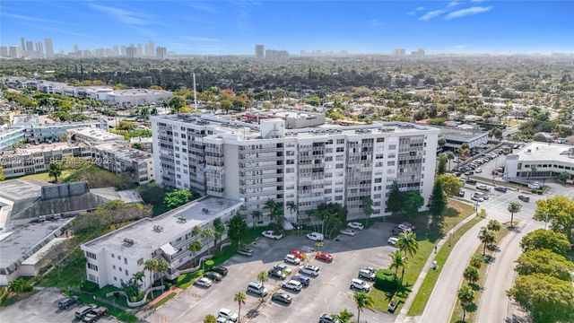 1401 NE Miami Gardens Drive 286, Miami, FL 33179