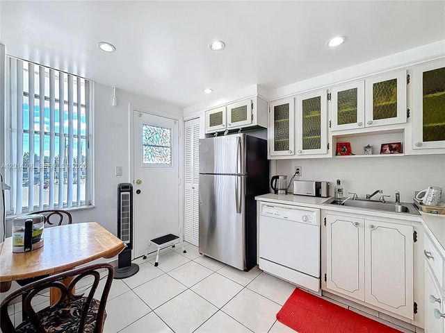 1401 NE Miami Gardens Drive 286, Miami, FL 33179