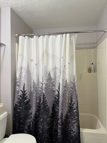 25 Ridlon Rd, Boston, MA 02136