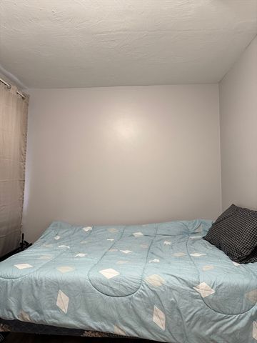 25 Ridlon Rd, Boston, MA 02136