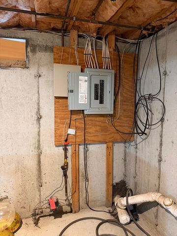 25 Ridlon Rd, Boston, MA 02136