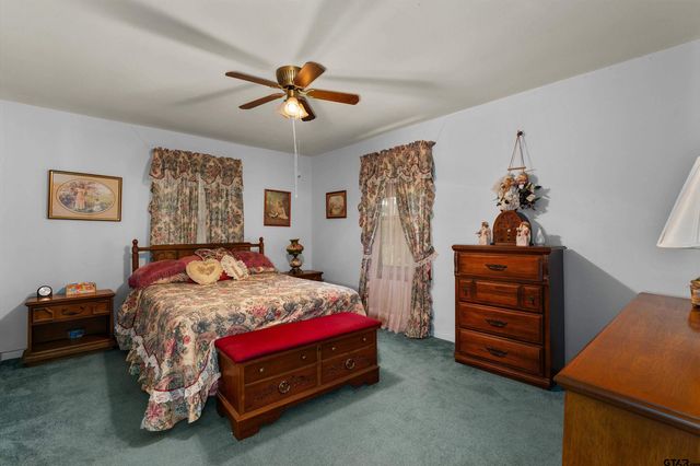 112 Blacknall, Henderson, TX 75652