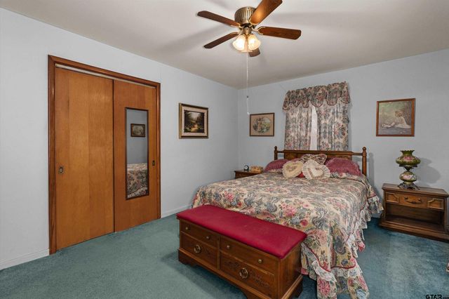 112 Blacknall, Henderson, TX 75652