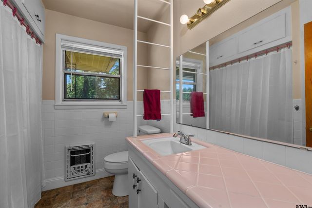 112 Blacknall, Henderson, TX 75652