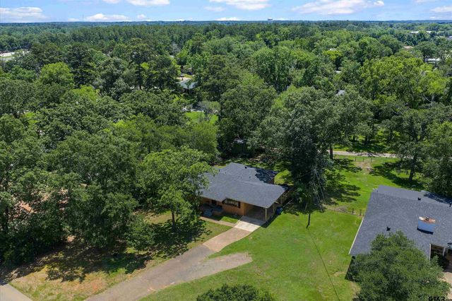 112 Blacknall, Henderson, TX 75652