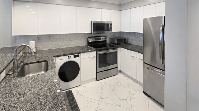 2501 S Ocean Dr 503, Hollywood, FL 33019