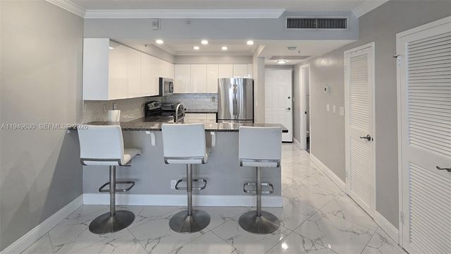 2501 S Ocean Dr 503, Hollywood, FL 33019