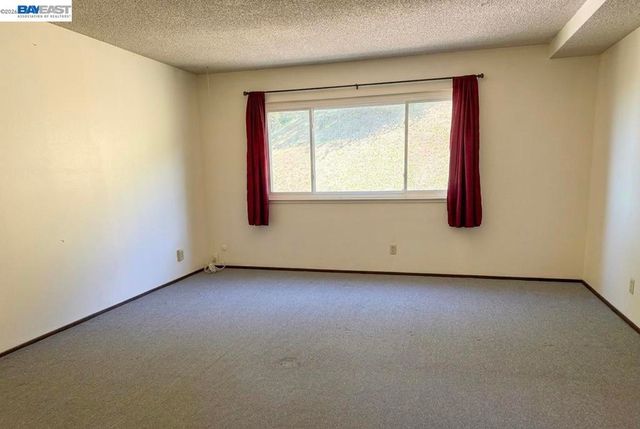 1936 Corte Cruz, Pinole, CA 94564