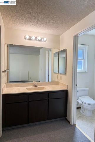 1936 Corte Cruz, Pinole, CA 94564