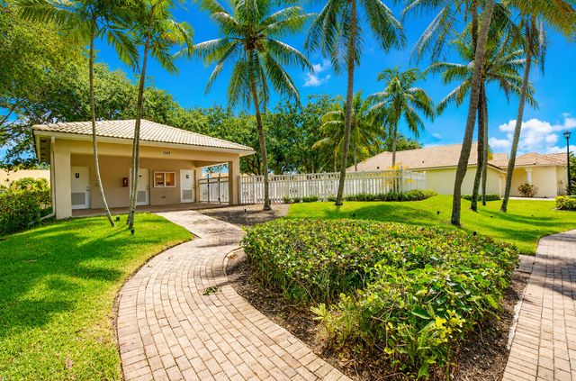 9954 Boynton Gardens Way, Boynton Beach, FL 33437