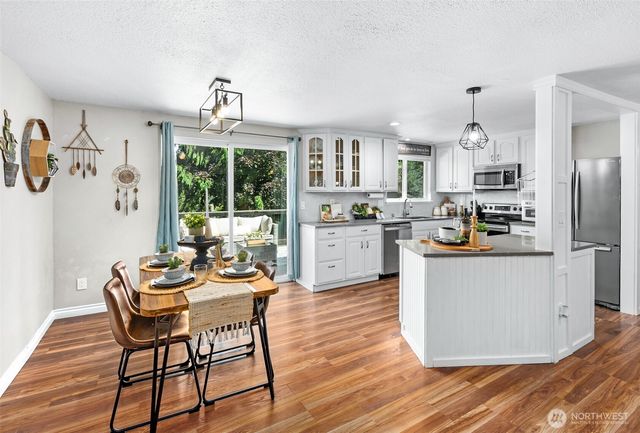 1205 121st Avenue SE, Lake Stevens, WA 98258
