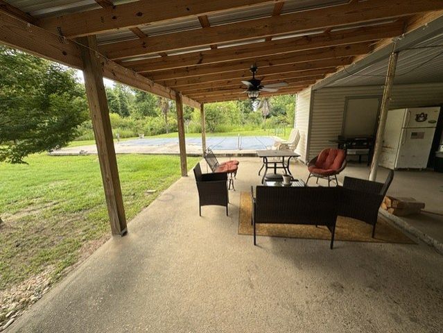 5781 Stateline Rd, Cottonwood, AL 36320