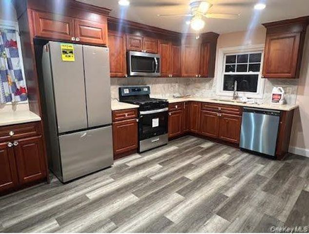 1050 Sullivan Street, Bay Shore, NY 11706