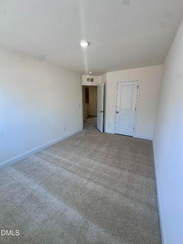 1277 Hammond Drive, Mebane, NC 27302