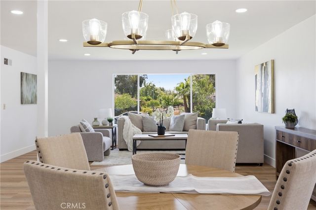 537 Redlands, Claremont, CA 91711