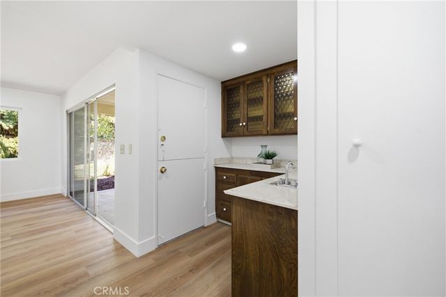 537 Redlands, Claremont, CA 91711