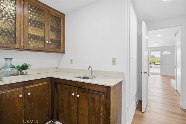537 Redlands, Claremont, CA 91711