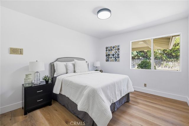 537 Redlands, Claremont, CA 91711