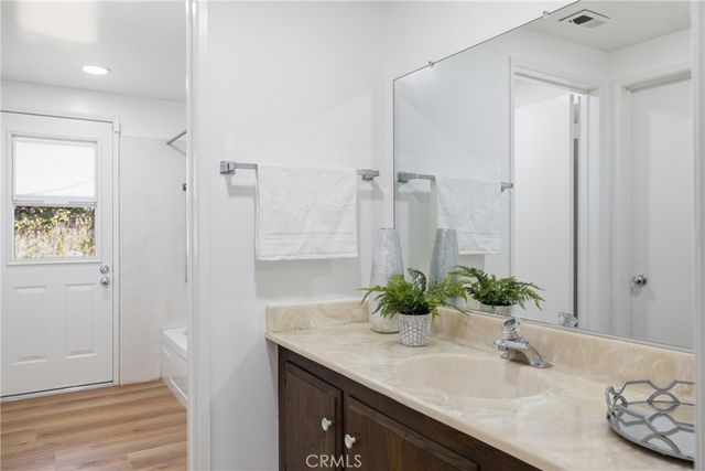 537 Redlands, Claremont, CA 91711