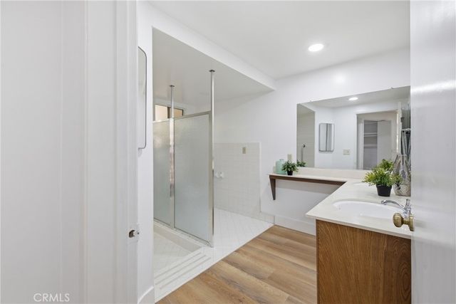 537 Redlands, Claremont, CA 91711