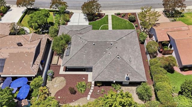 537 Redlands, Claremont, CA 91711