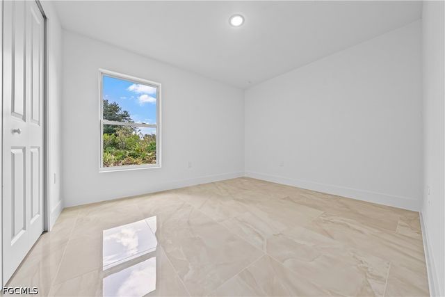4405 E 11th ST, Lehigh Acres, FL 33972