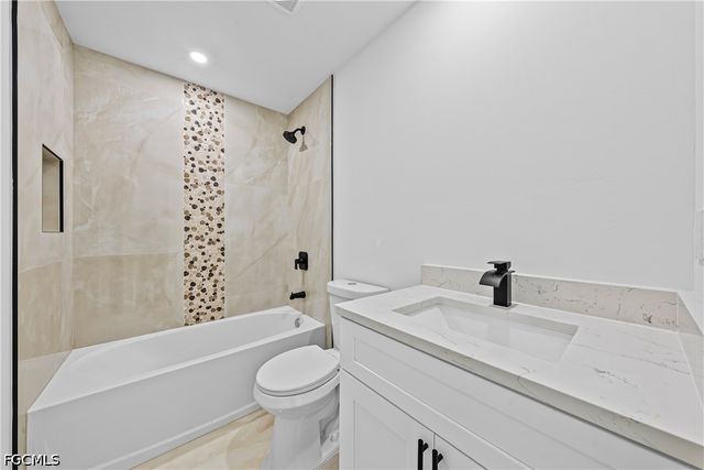 4405 E 11th ST, Lehigh Acres, FL 33972
