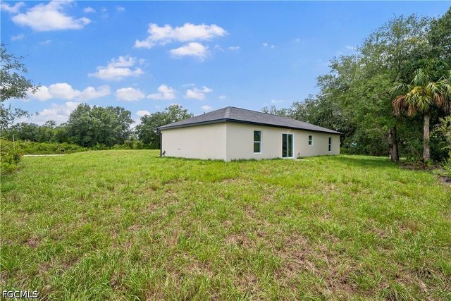 4405 E 11th ST, Lehigh Acres, FL 33972