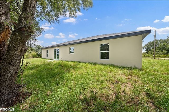 4405 E 11th ST, Lehigh Acres, FL 33972