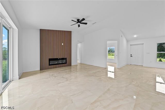 4405 E 11th ST, Lehigh Acres, FL 33972