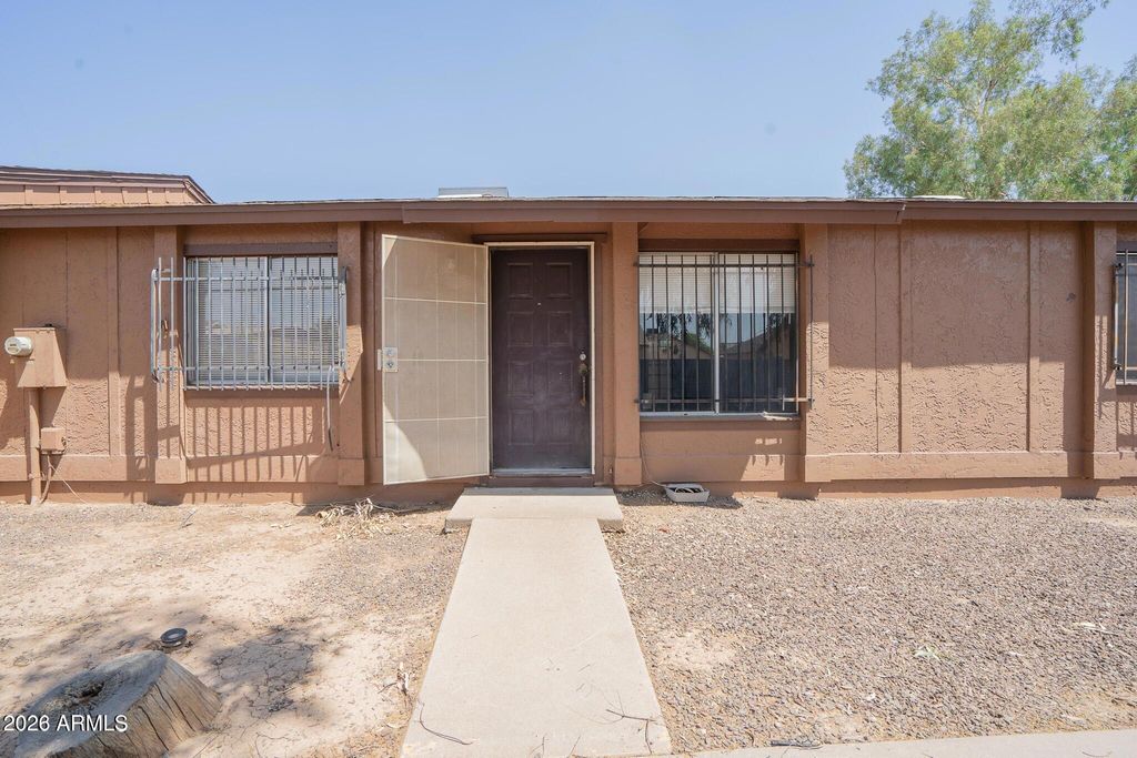 3645 N 69TH Avenue 15, Phoenix, AZ 85033 — photo 2
