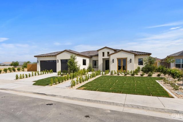 16600 Stone Mill Court, Bakersfield, CA 93314