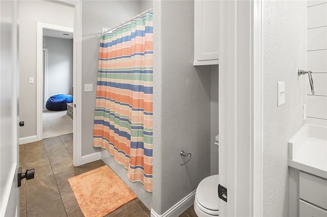 1207 Quarry Oaks Drive, College Station, TX 77845